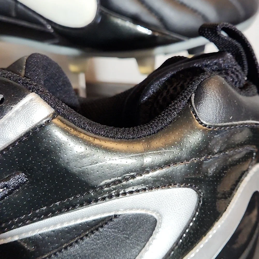 NIKE Suoer Speed Football Cleats 15 Nwot